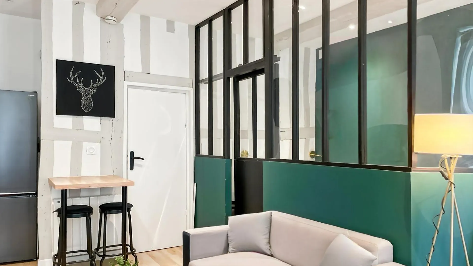 Apartamento La Perle Rennaise - Calme, Elegant, Coeur De Rennes